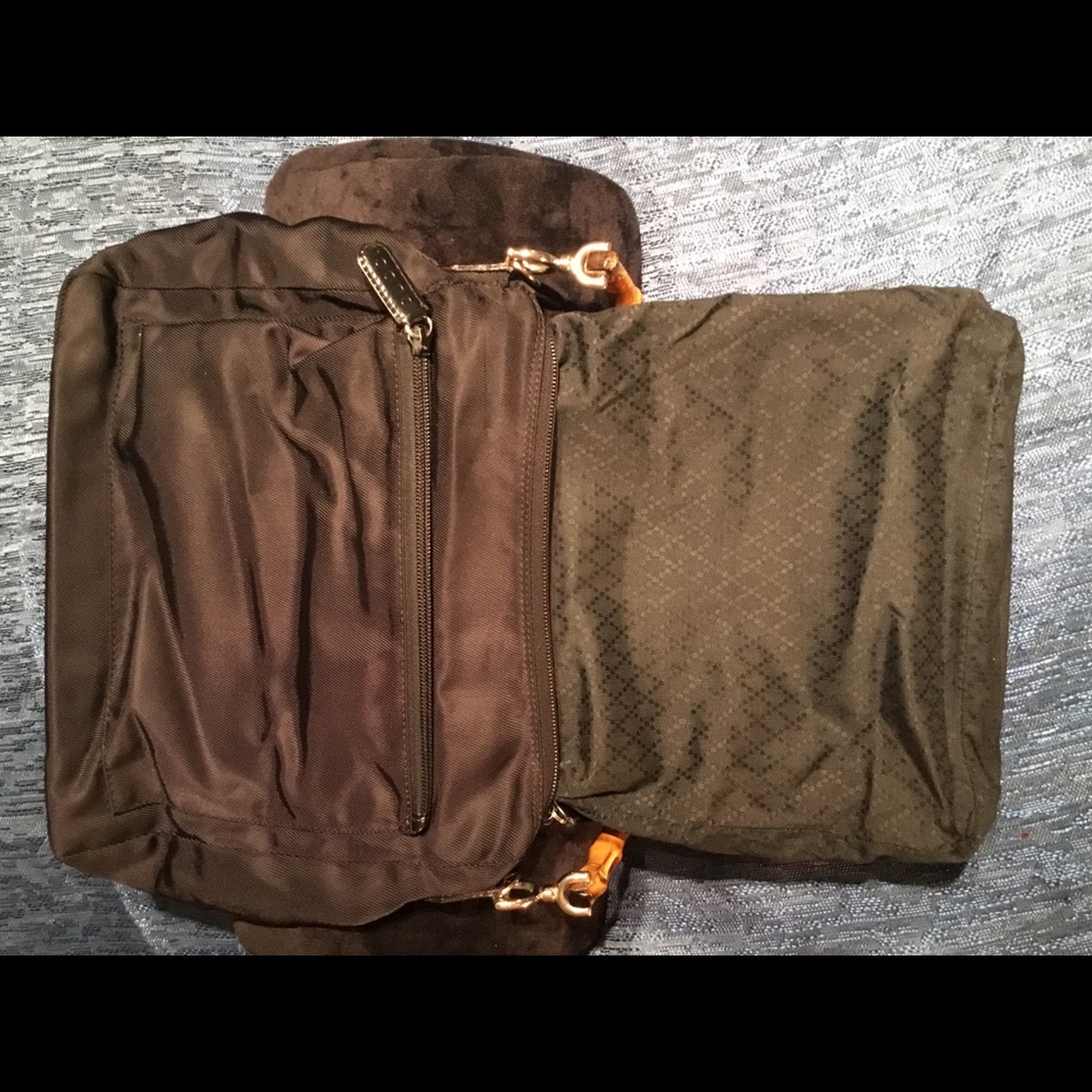 AWESOME AUTHENTIC GUCCI BAG IN GOOD PRE-LOVED CONDITION🔥🔥🤗 - Picture 8 of 9